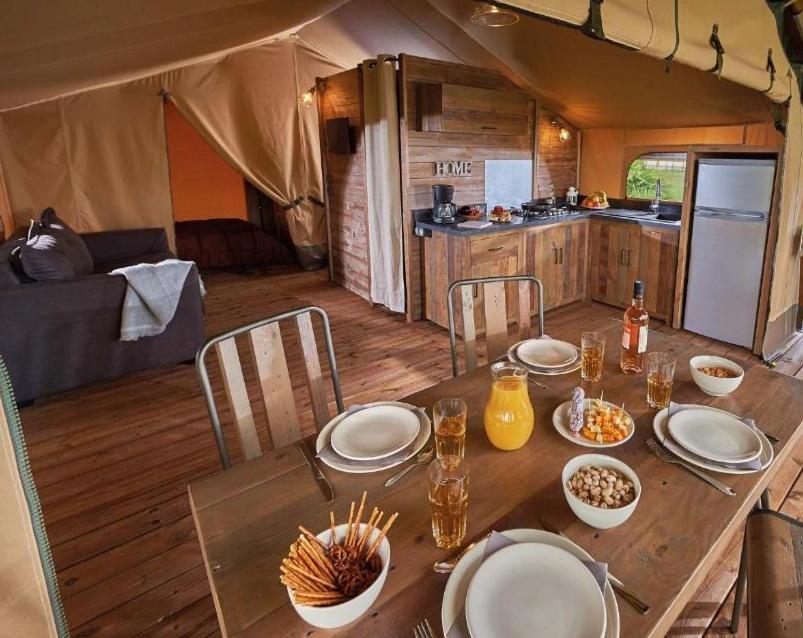 Camping Du Garlaban 오바뉴 외부 사진