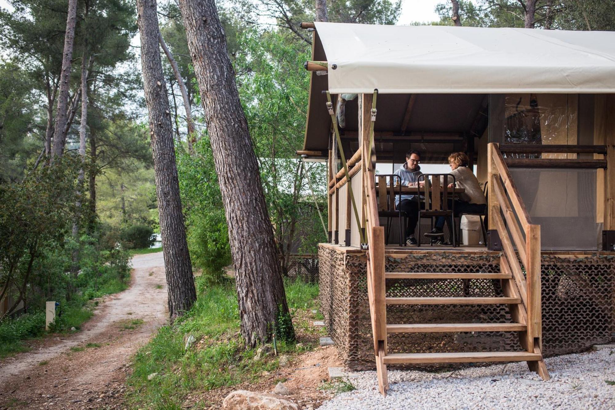 Camping Du Garlaban 오바뉴 객실 사진